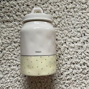 🌼 Rae Dunn Cookie Jar 🌼